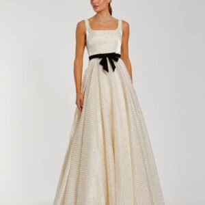 Ball gown with square neckline polka dot organza and bow detail