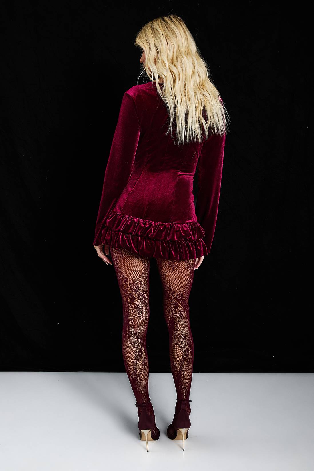 Mini dress with long sleeves velvet fabric and ruffle hem - Image 2