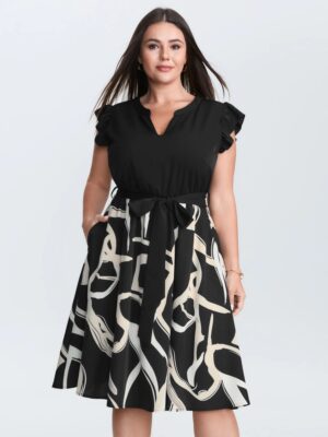 Geometric Print Mini Dress with Belt and Side Pockets