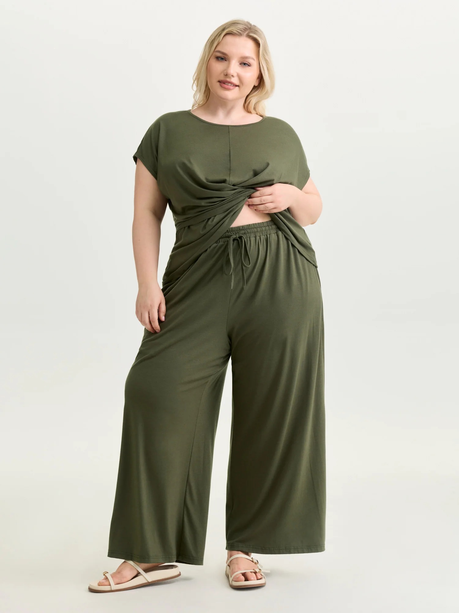 Supersoft Mid Rise Leisure Pants with Side Pockets - Image 3